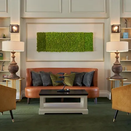 Powerscourt Springs Health Farm * Wicklow