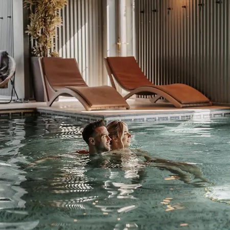 Powerscourt Springs Health Farm *